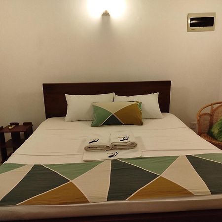 Elzangi Hotel Negombo Eksteriør billede