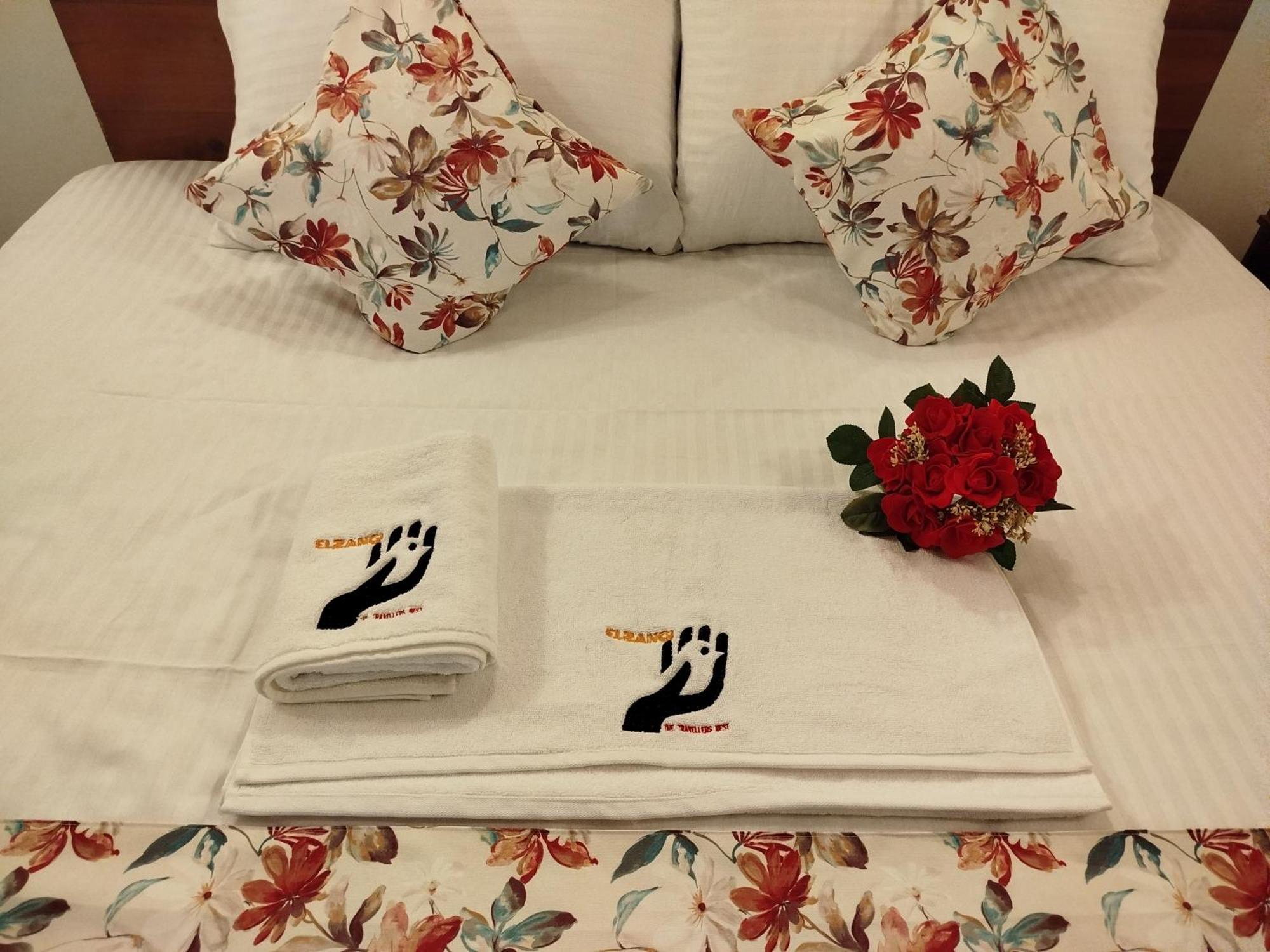 Elzangi Hotel Negombo Eksteriør billede