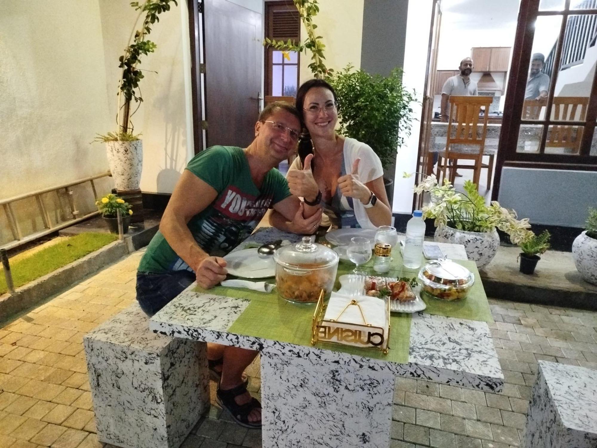 Elzangi Hotel Negombo Eksteriør billede