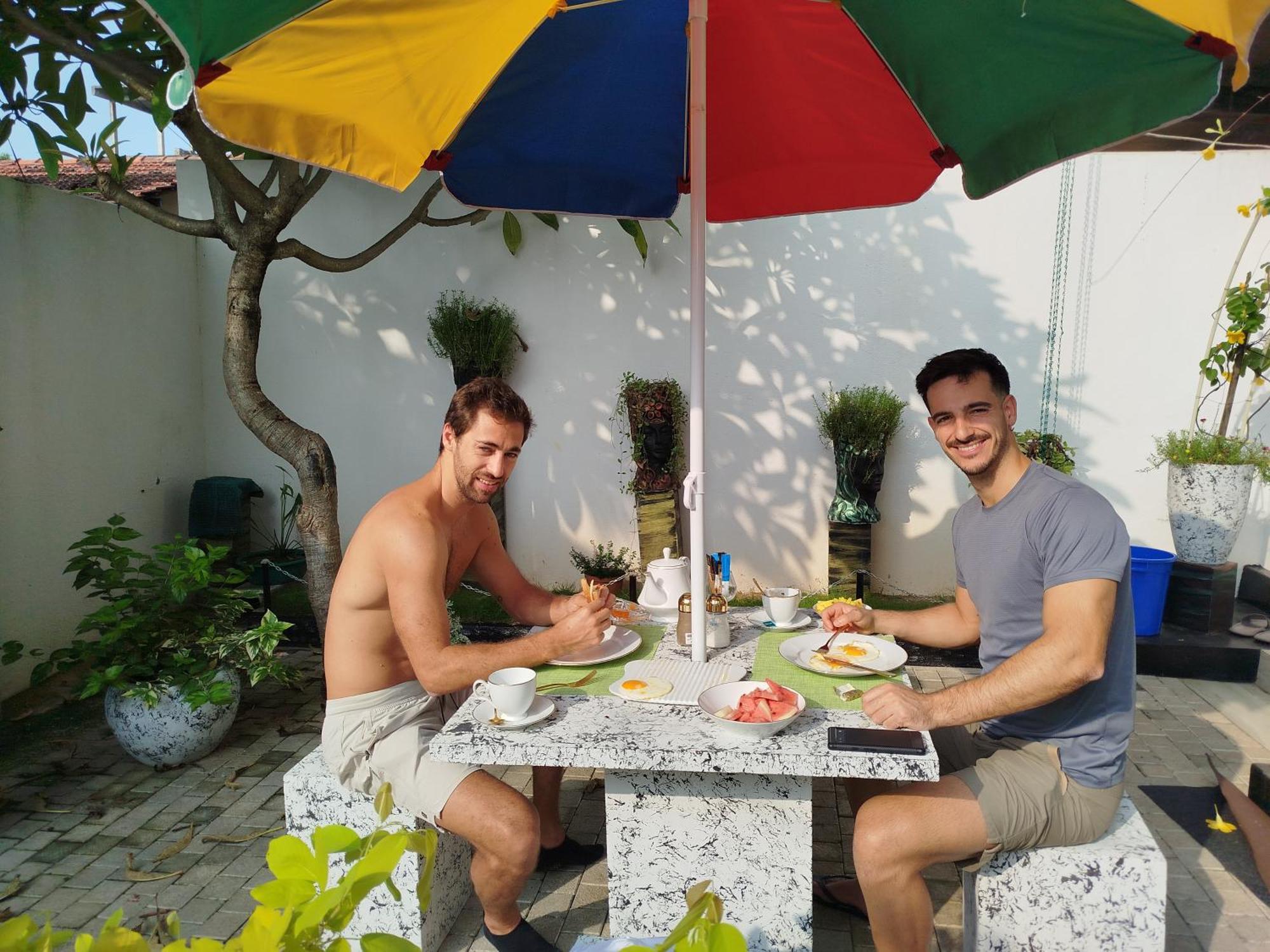 Elzangi Hotel Negombo Eksteriør billede