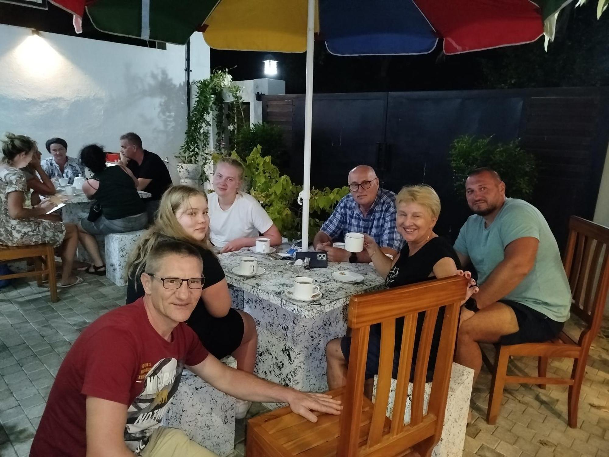 Elzangi Hotel Negombo Eksteriør billede